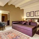 Palazzo Paolina Boutique