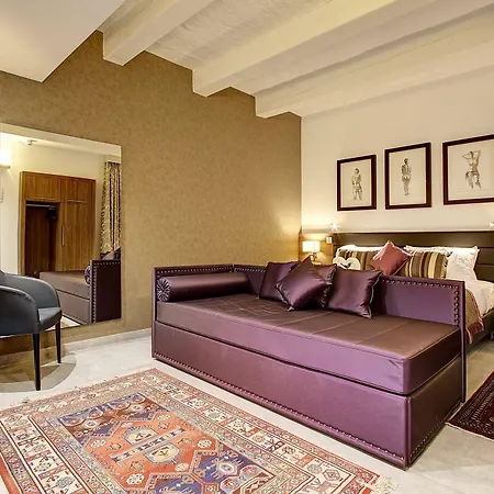 Palazzo Paolina Boutique