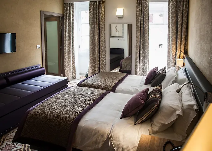 Palazzo Paolina Boutique فندق فاليتا